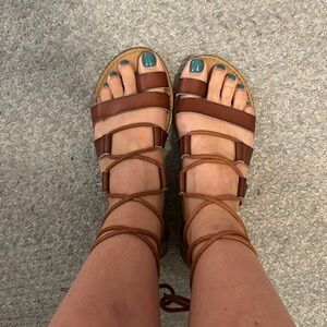 Size 8 gladiator sandals